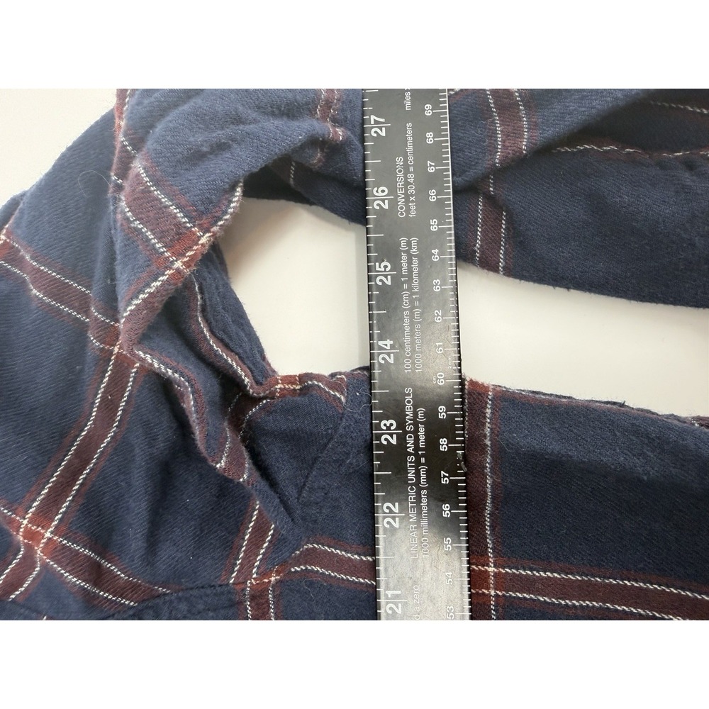 Men's Old Navy Flannel Size XL Blue And Red Long SLEEVED - Picture 4 of 9